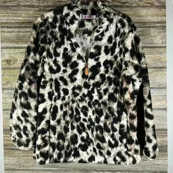 Pink Lily Tops - Pink Lily Leopard Sherpa Half Zip Pullover Size Small
